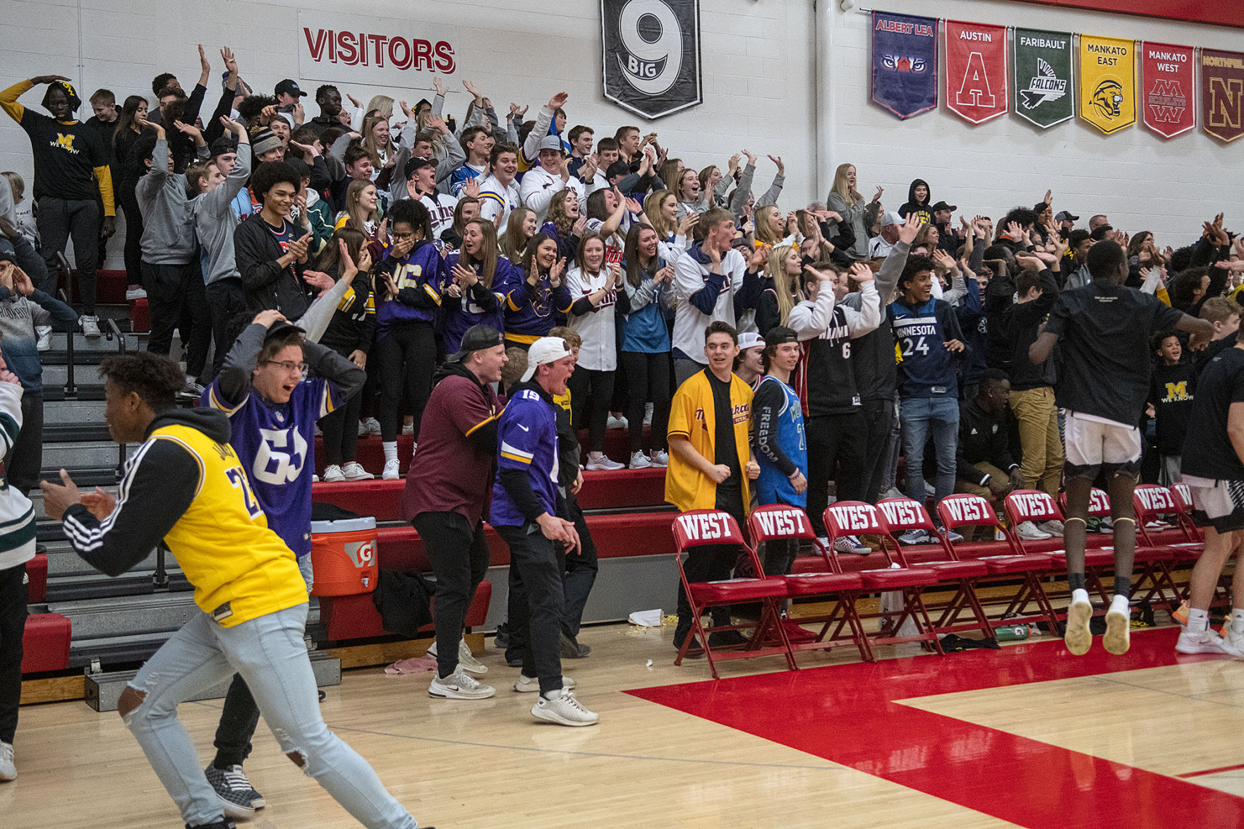 East vs West BBball 7